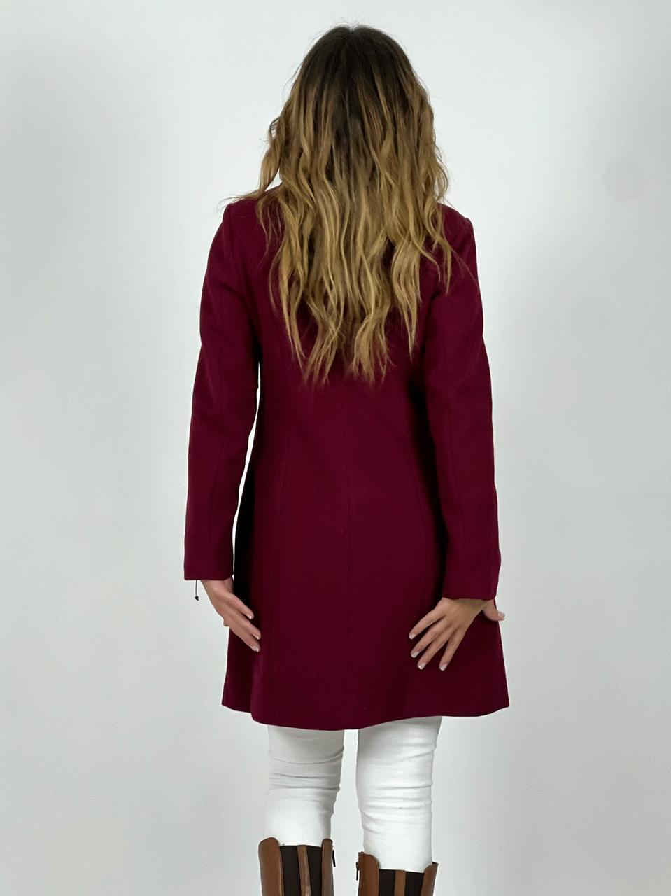 Abrigo de Paño con Cuello Desmontable