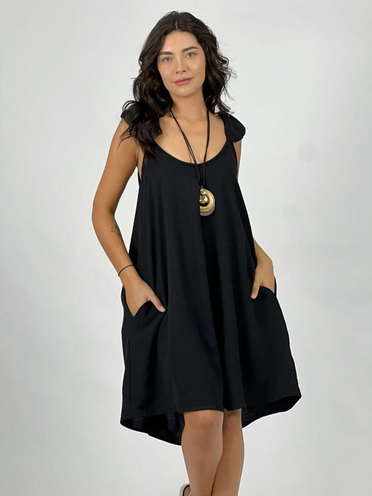 Mini Vestido Con Vuelos en Mangas