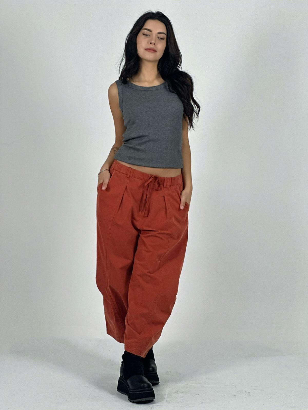 Pantalón Gabardina con Bolsillos