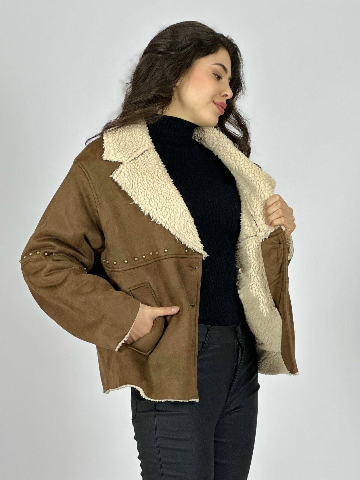Chaqueta Aviadora Achiporrada con Tachas