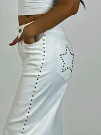 Pantalón Mezclilla Elasticada con Tachas