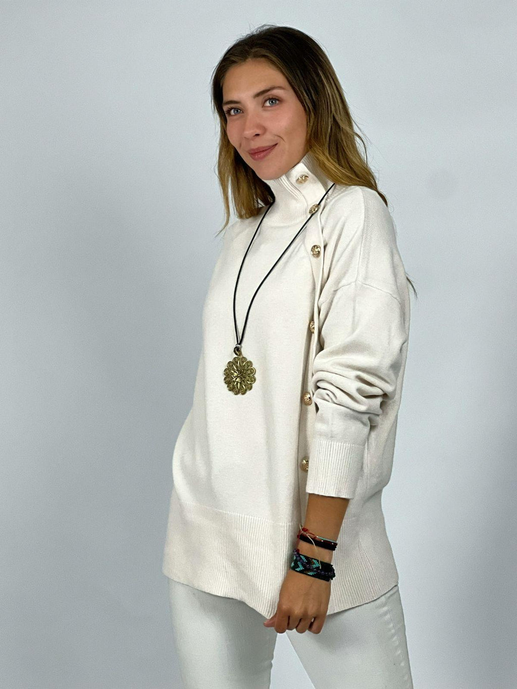Sweater Lana Botones Dorados
