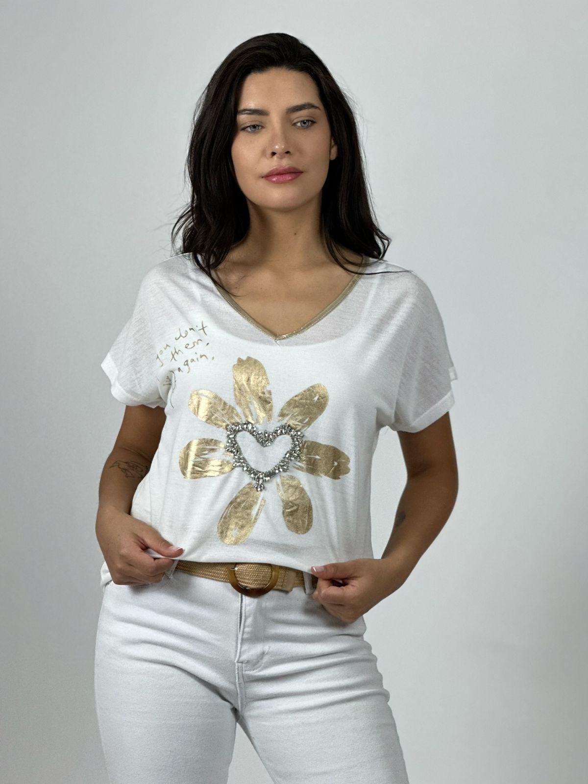 Polera Hilo Cuello Corazón Dorado