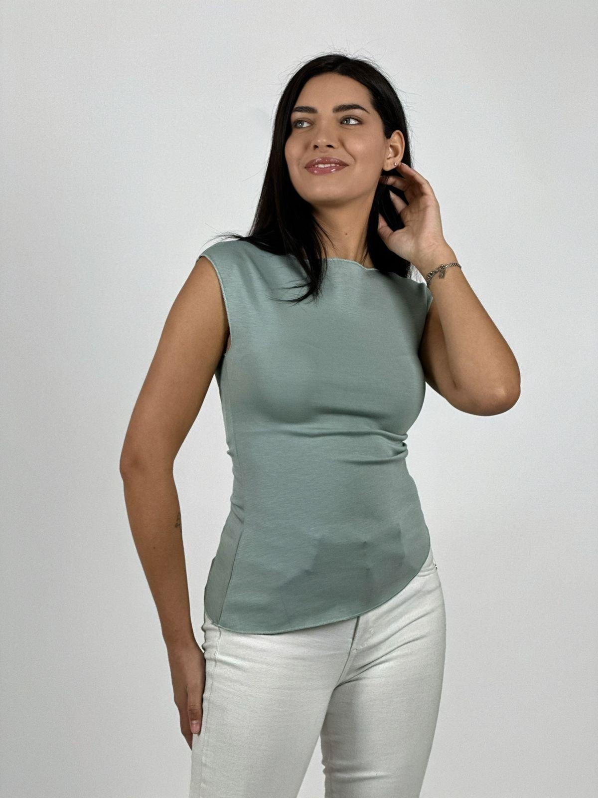 Polera Elasticada Asimetrica
