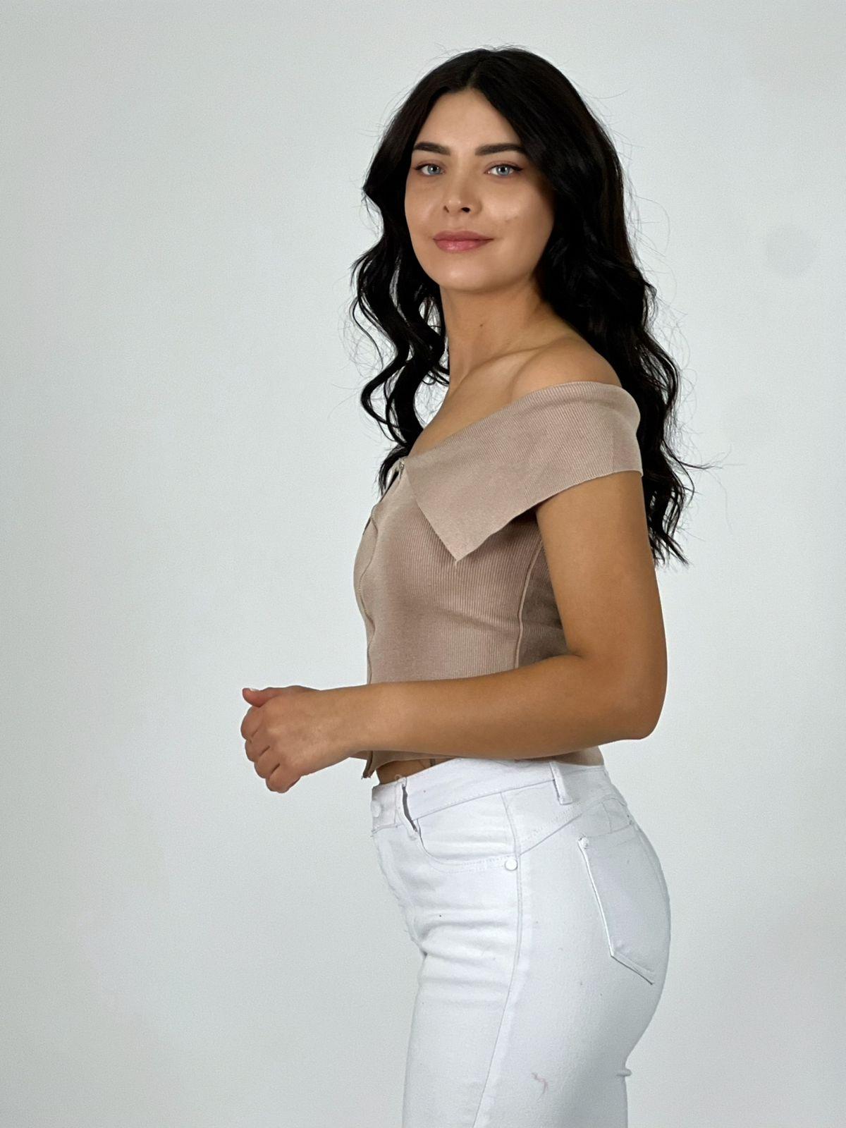 Polera Top Con Cierre