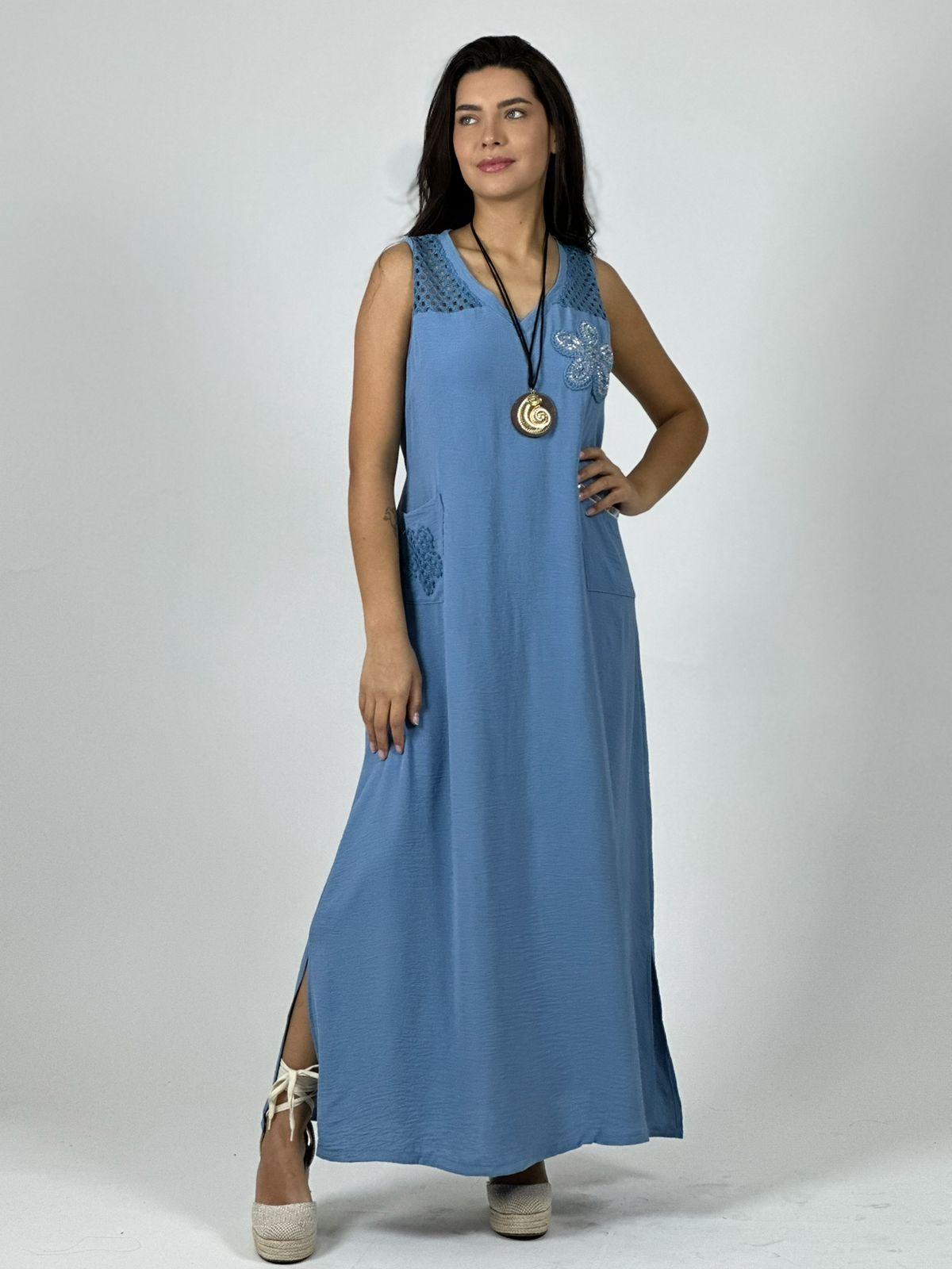 Vestido Crepé Hombros Tejidos y Flor