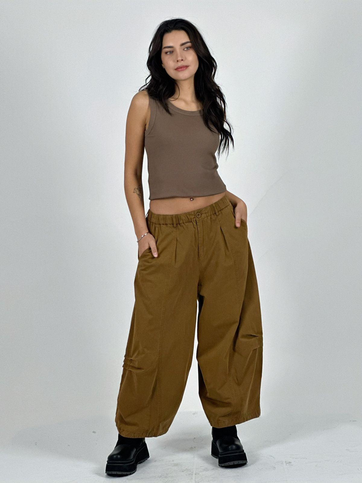 Pantalón Gabardina con Bolsillos