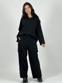 Conjunto Delgado Pantalón y Polerón