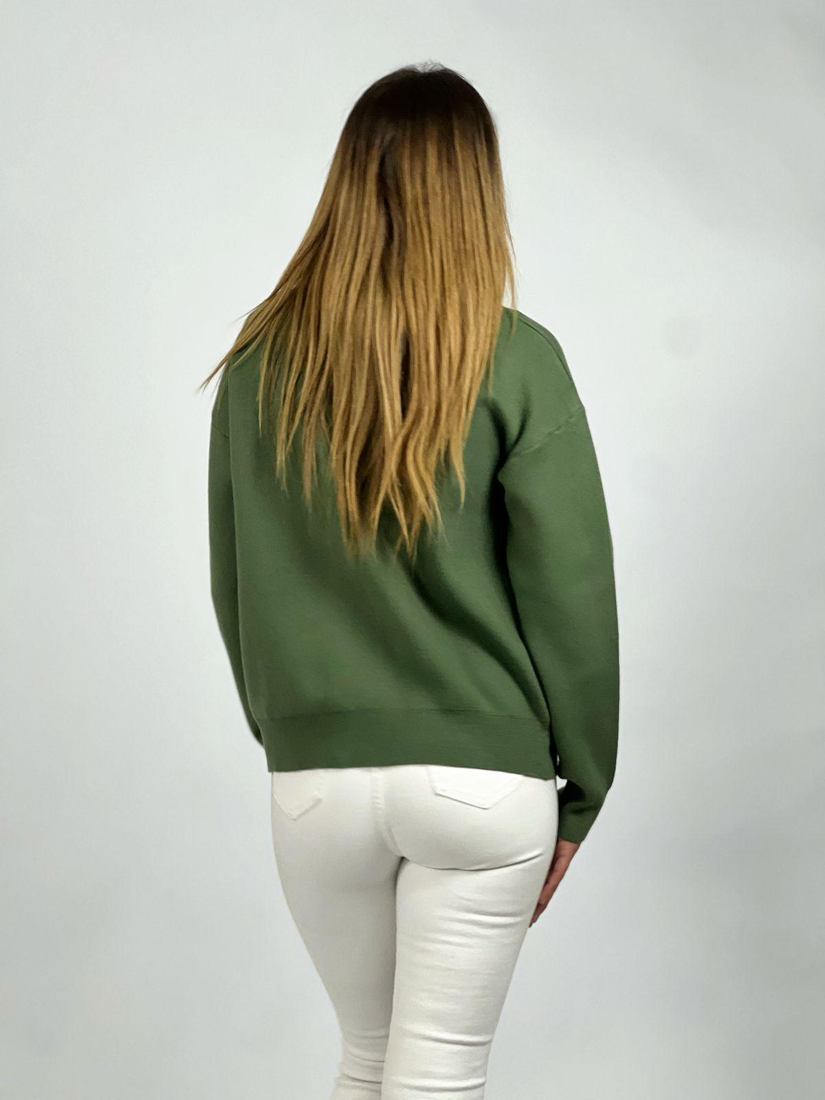 Sweater Abotonado Cuello Pique