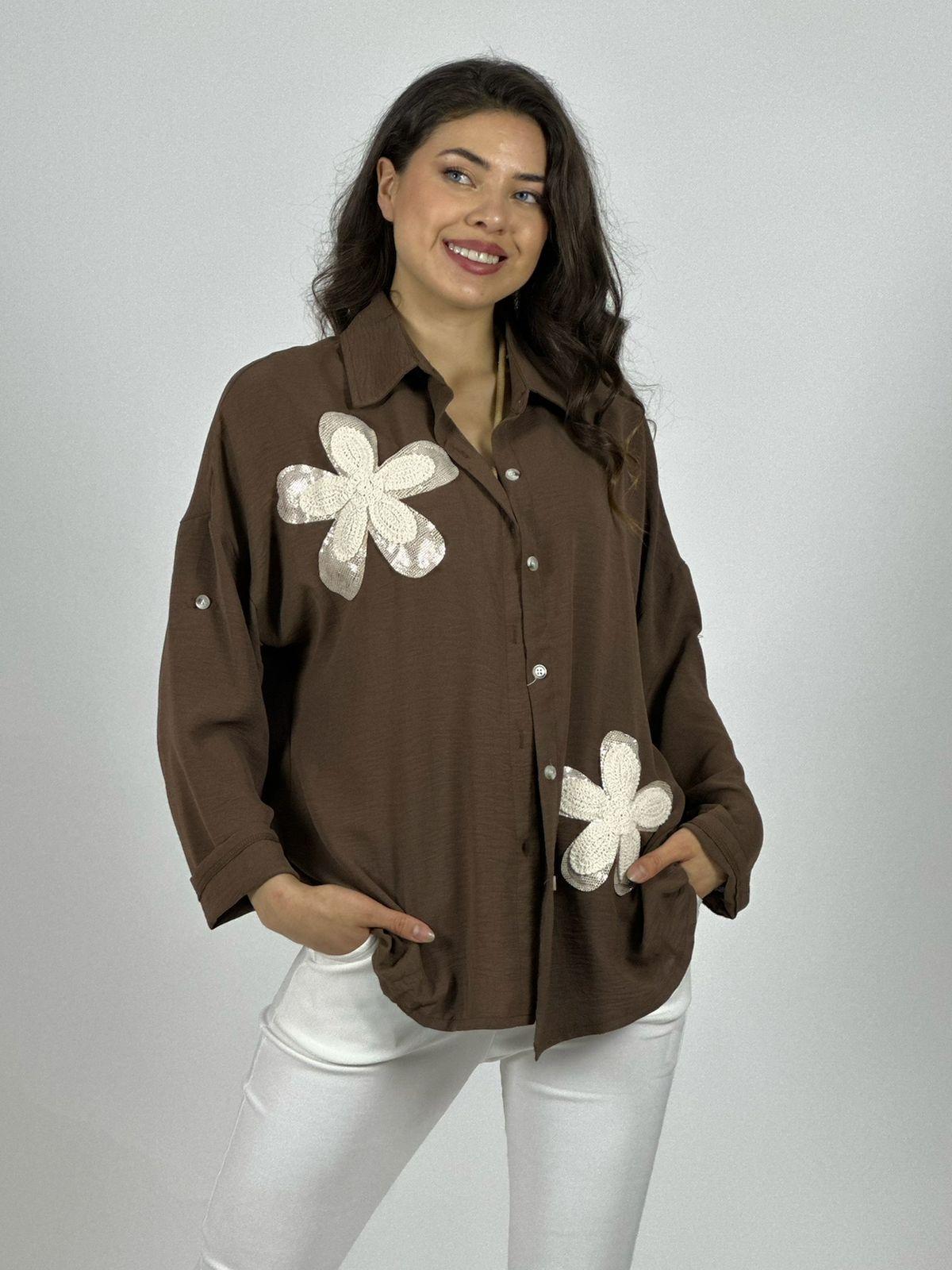 Blusa Flores Bordadas