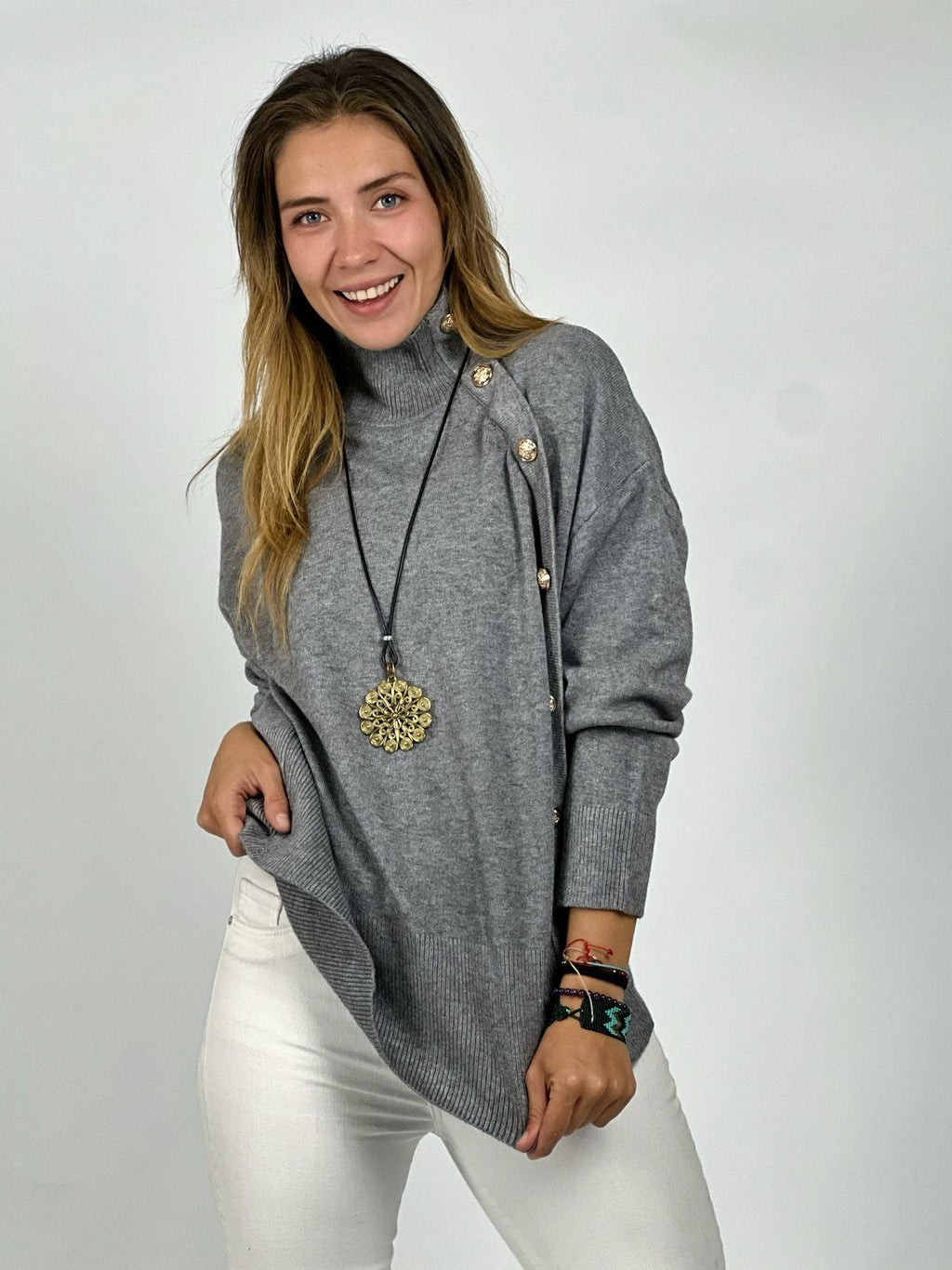 Sweater Lana Botones Dorados