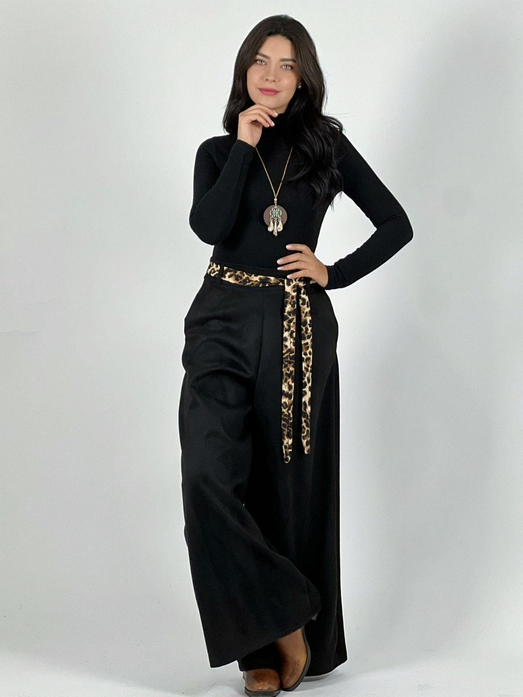 Pantalón Gamuza con Cinturon Print