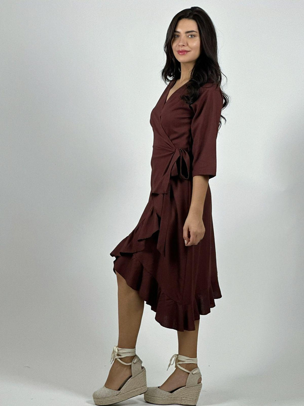 Vestido Lino Amarre Cruzado Con Vuelos