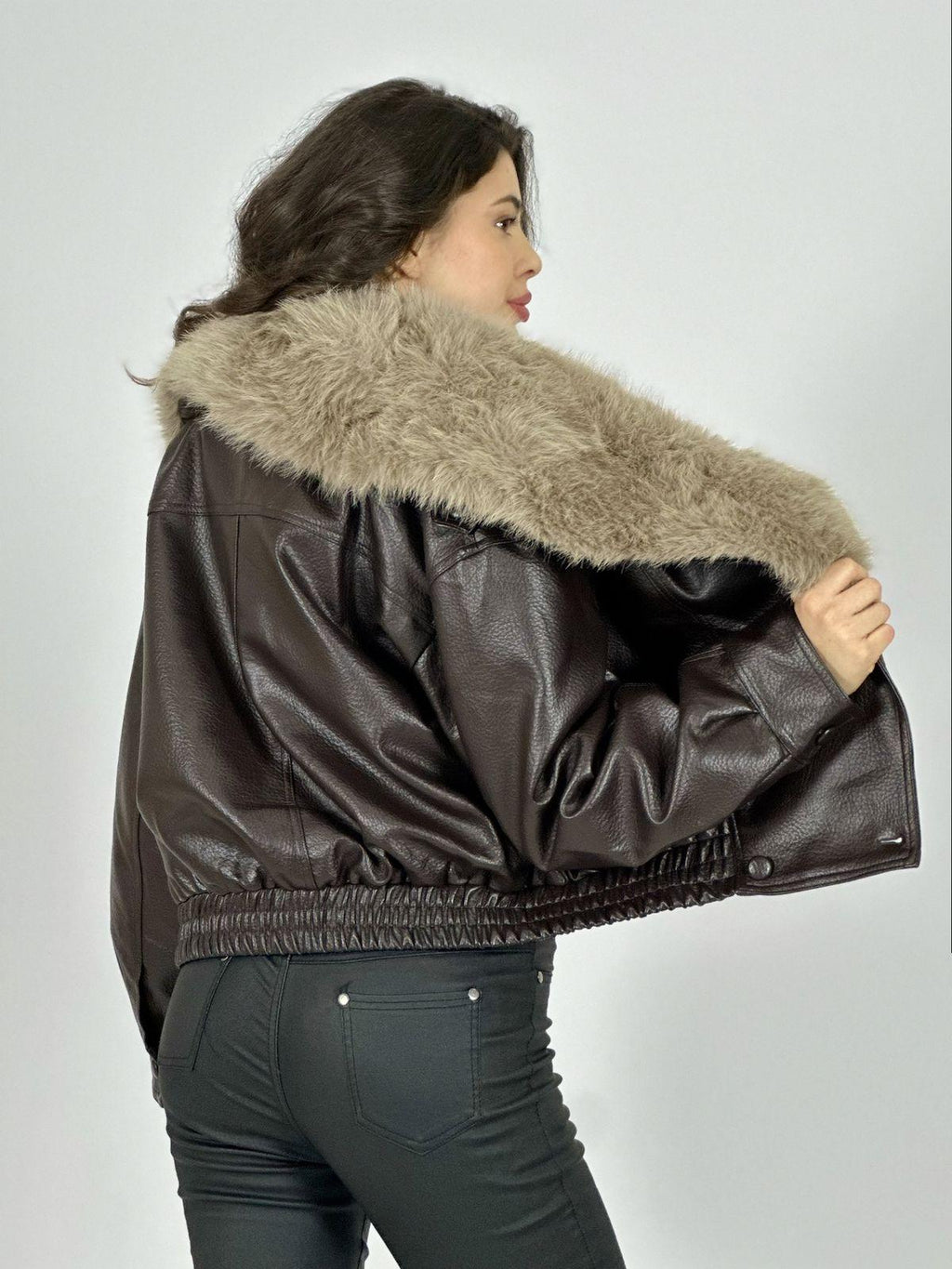 Chaqueta Bomber Ecocuero Con Cuello Desmontable