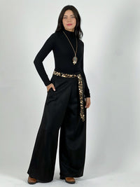 Pantalón Gamuza con Cinturon Print