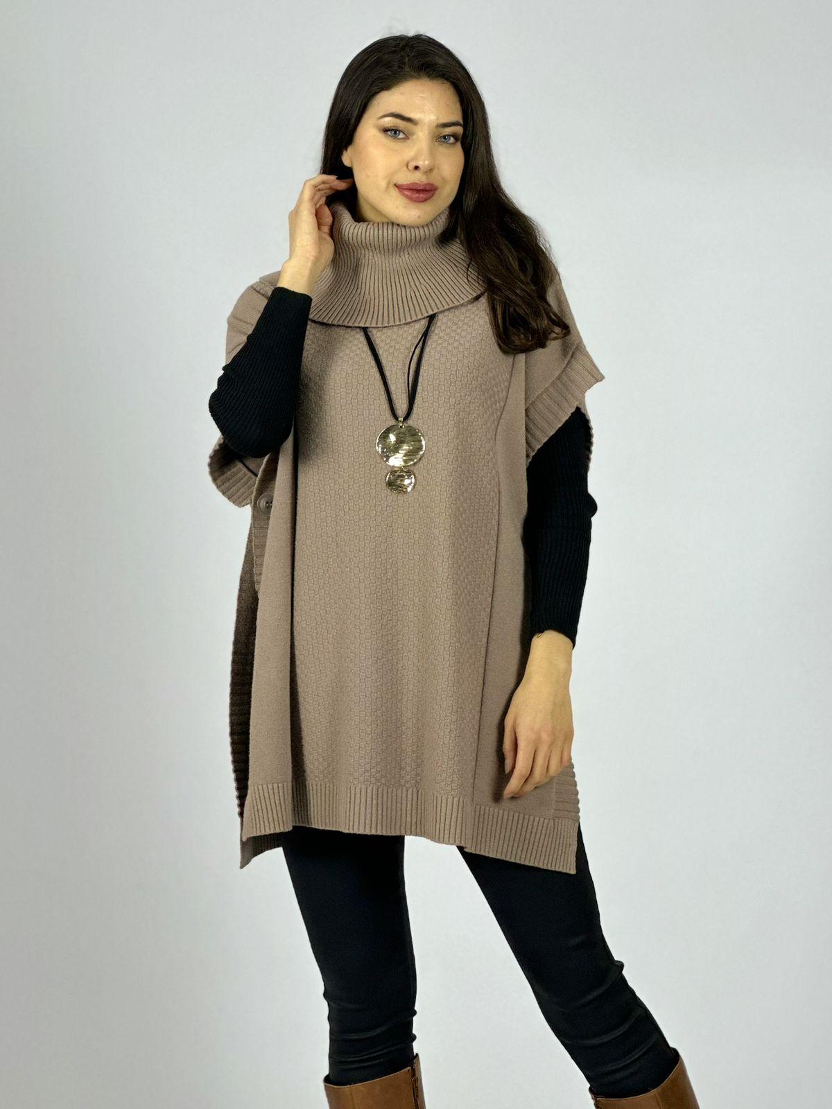 Sweater Tipo Poncho Lana Cuello Tortuga