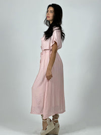 Vestido Abotonado Ajustado en la Cintura