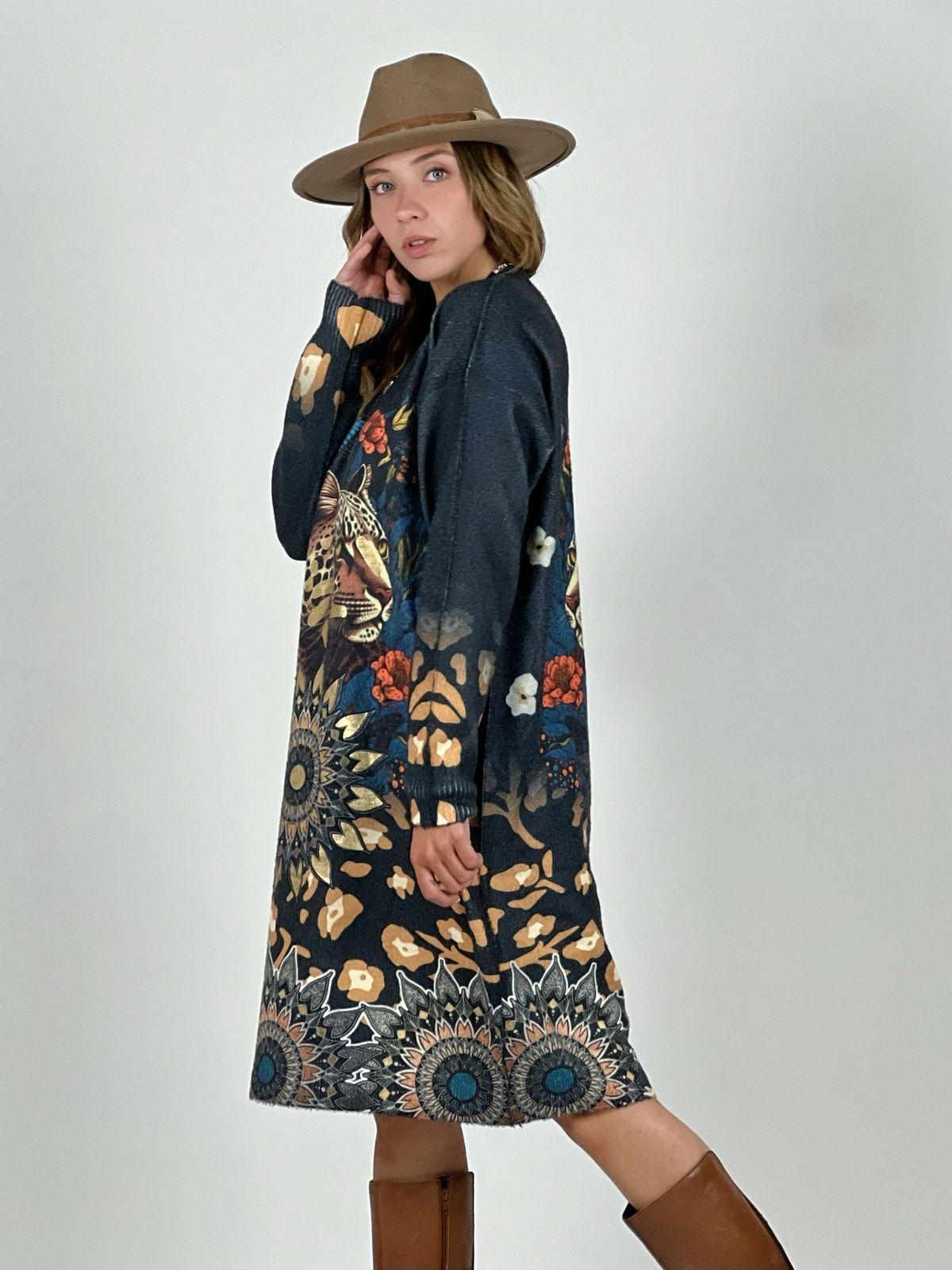 Vestido Lanilla Animal Print con Mariposas