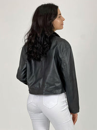 Chaqueta Ecocuero con Broches
